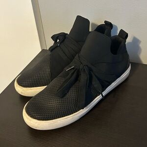 Steve Madden Sneaker